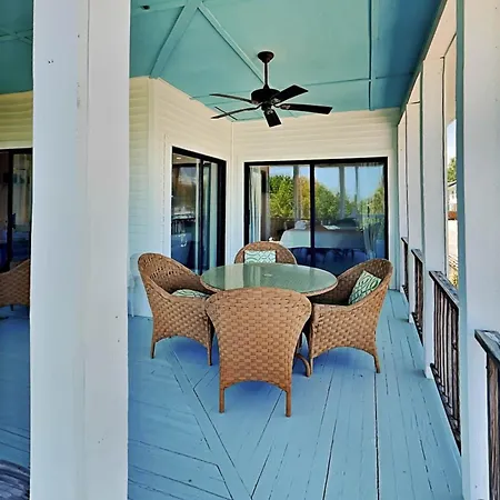 Weston Beach Place-3